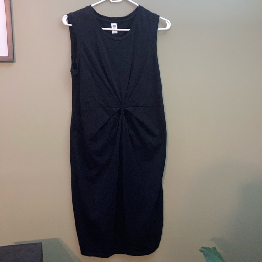 Old Navy Black Ruched Sheath Midi Dress